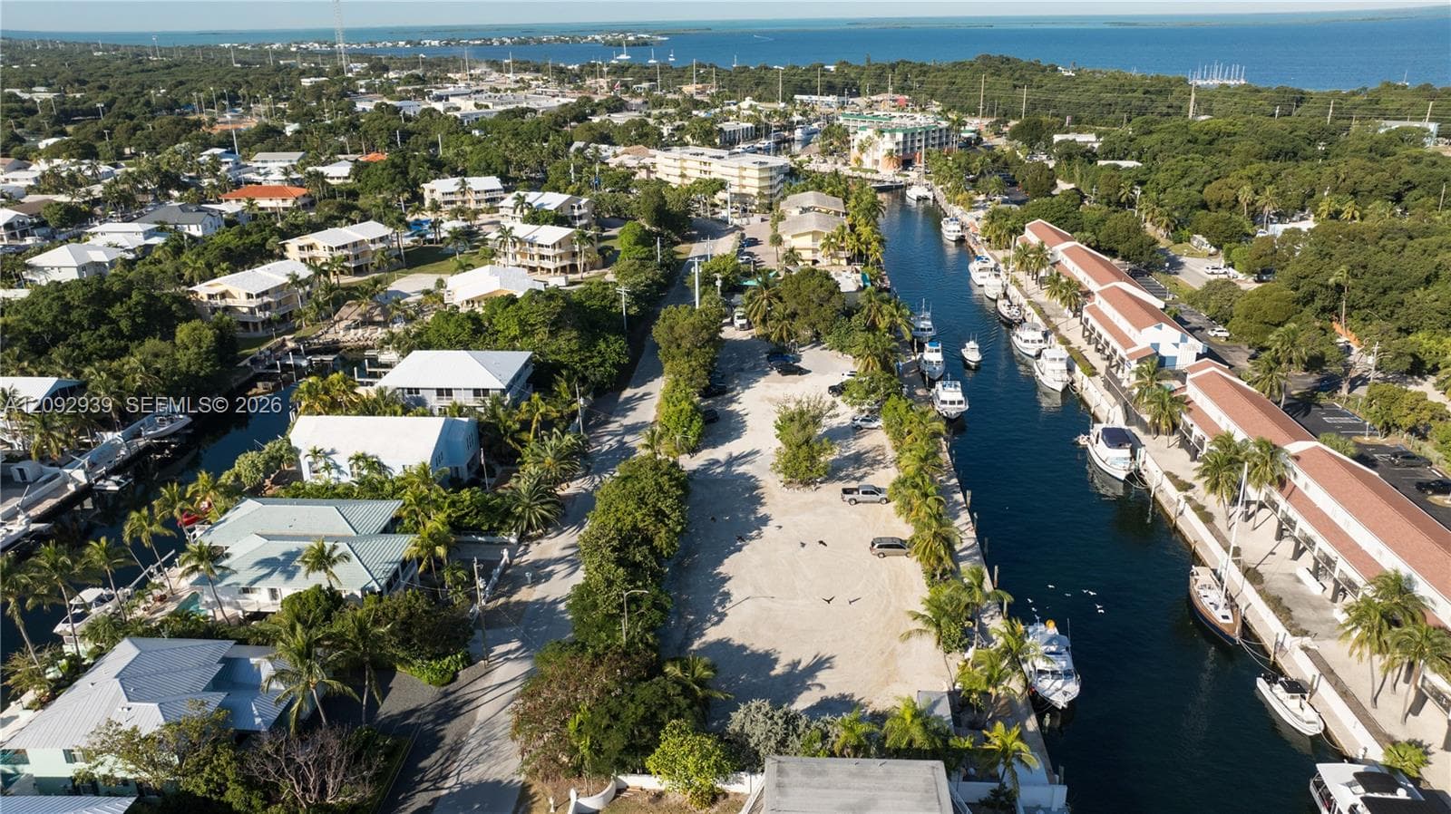 522 Caribbean Dr, Key Largo FL 33037