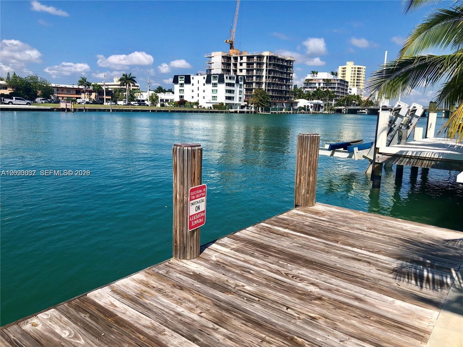 9480 Bay Dr, Surfside FL 33154
