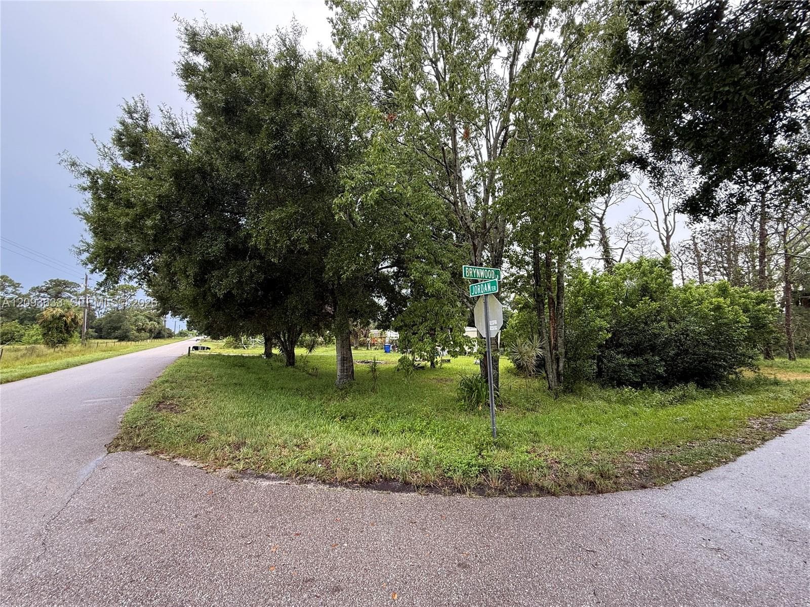 323 Jordan Ter, Okeechobee FL 34974