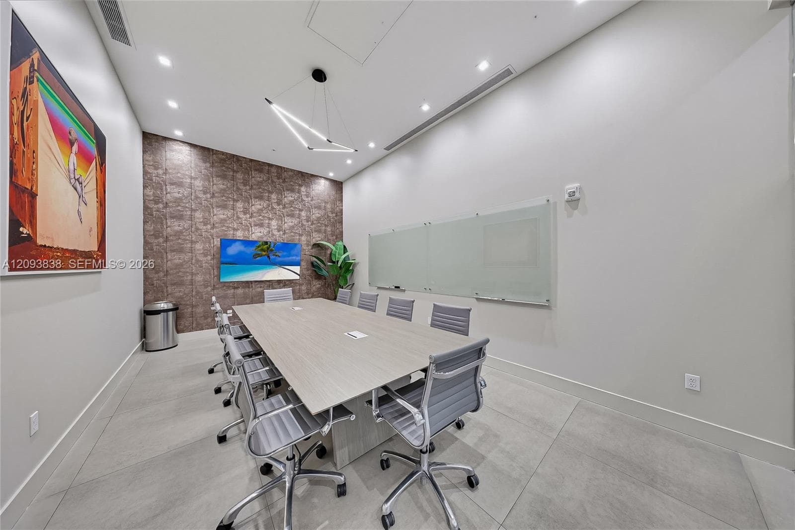 800 SE 4th Ave # 110, Hallandale Beach FL 33009