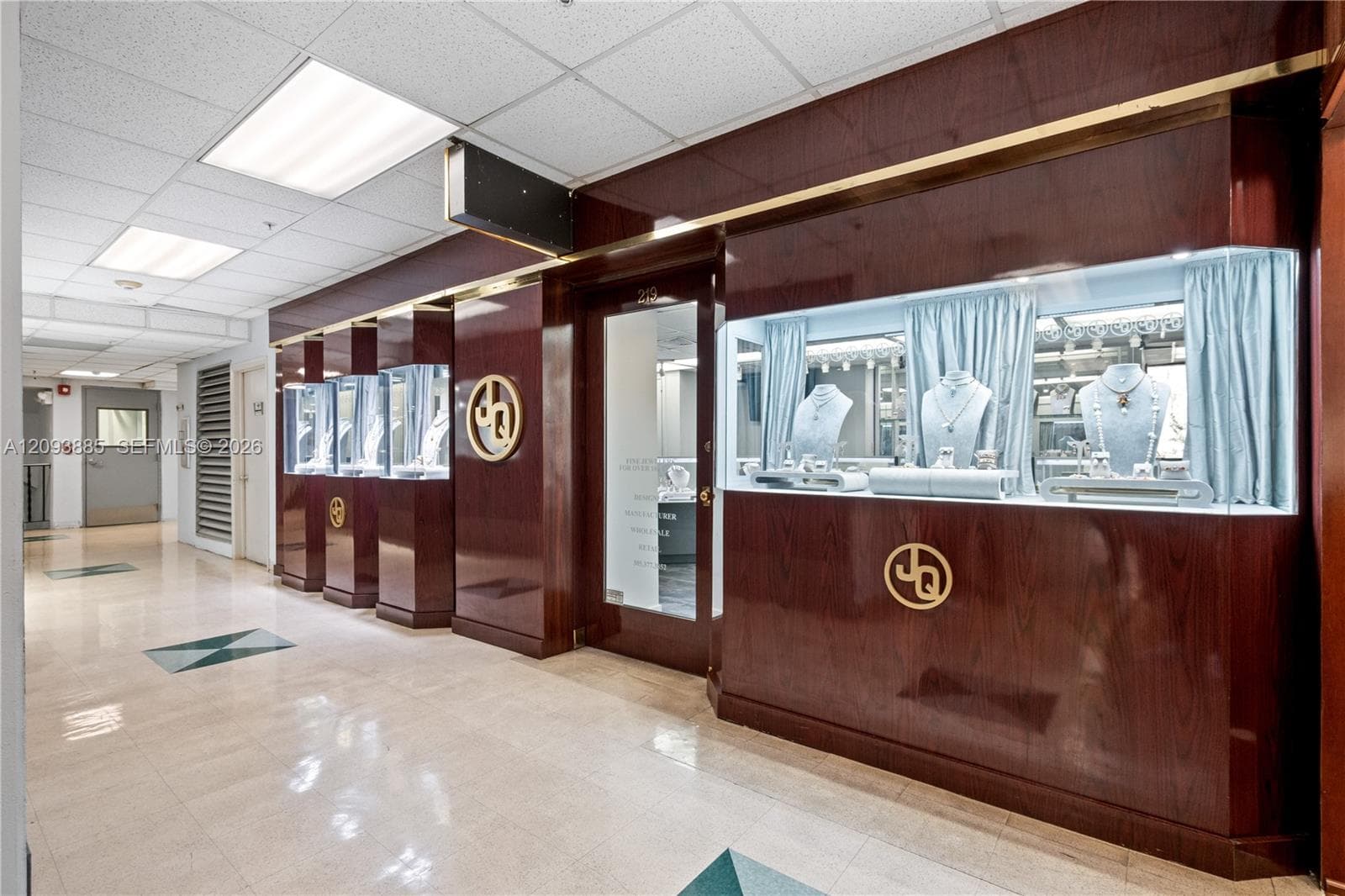 36 NE 1st Street, Miami FL 33132