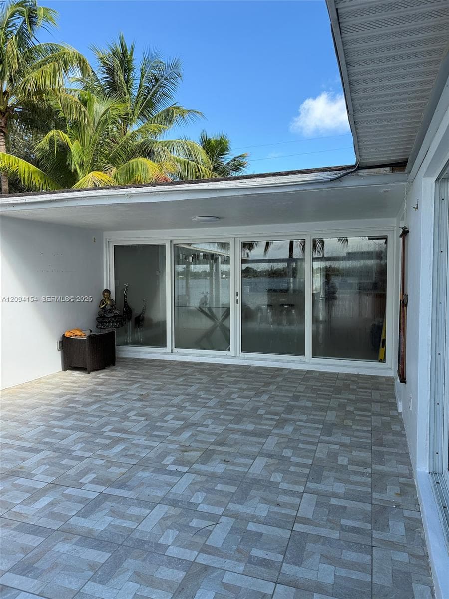 8300 SW 48th St, Miami FL 33155