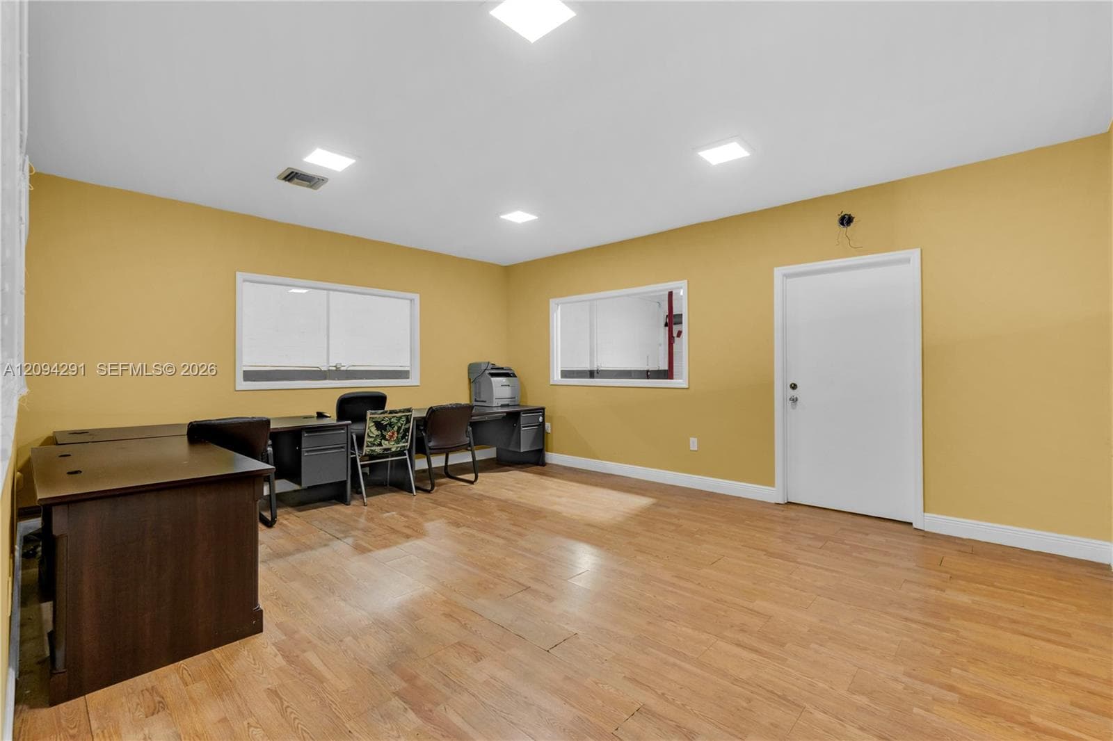 2726 NW 35th St, Miami FL 33142