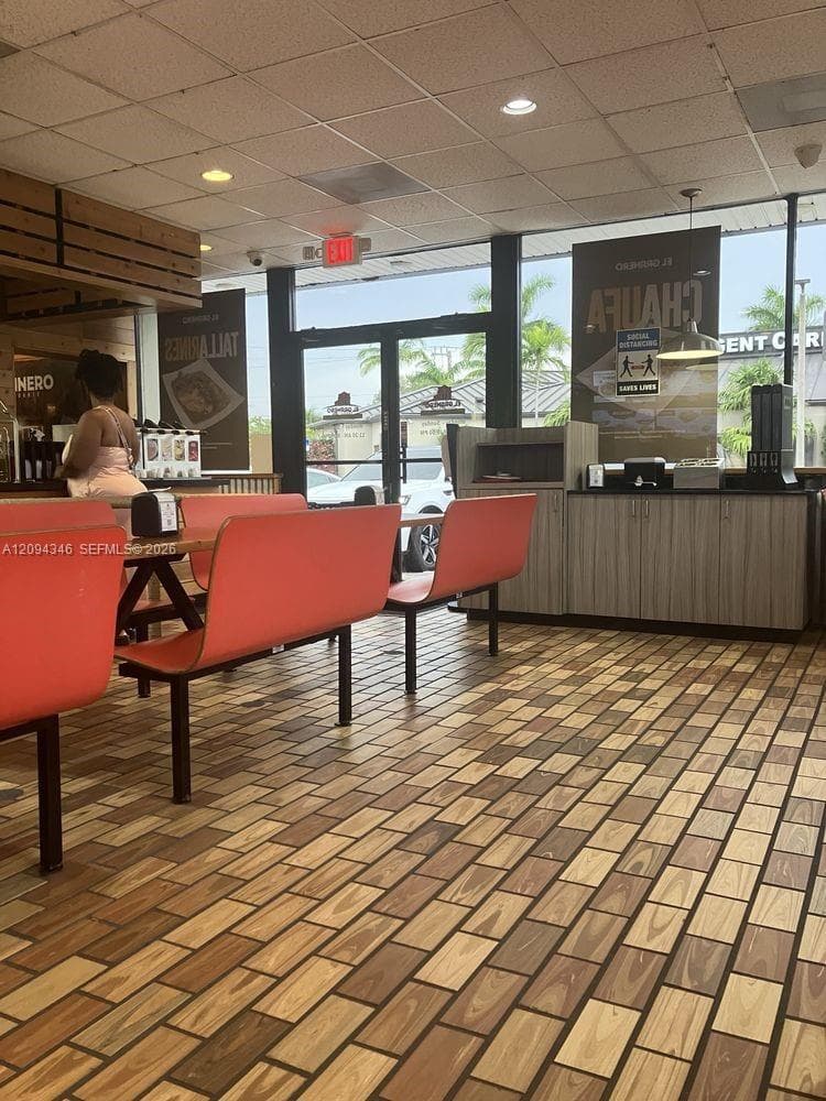 535 S Federal Hwy, Deerfield Beach FL 33441