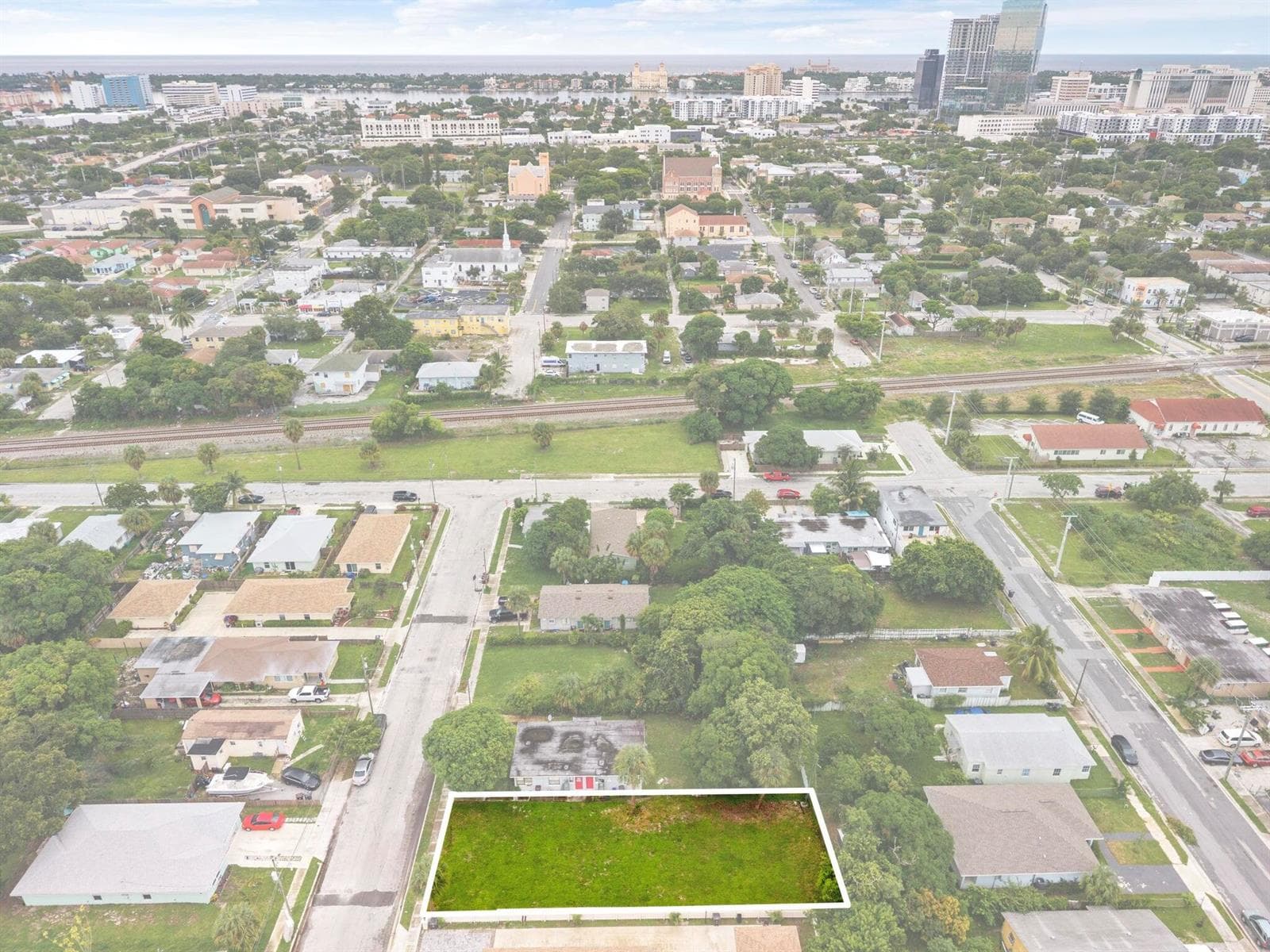2-web-or-mls-DJI_1120.9th.st