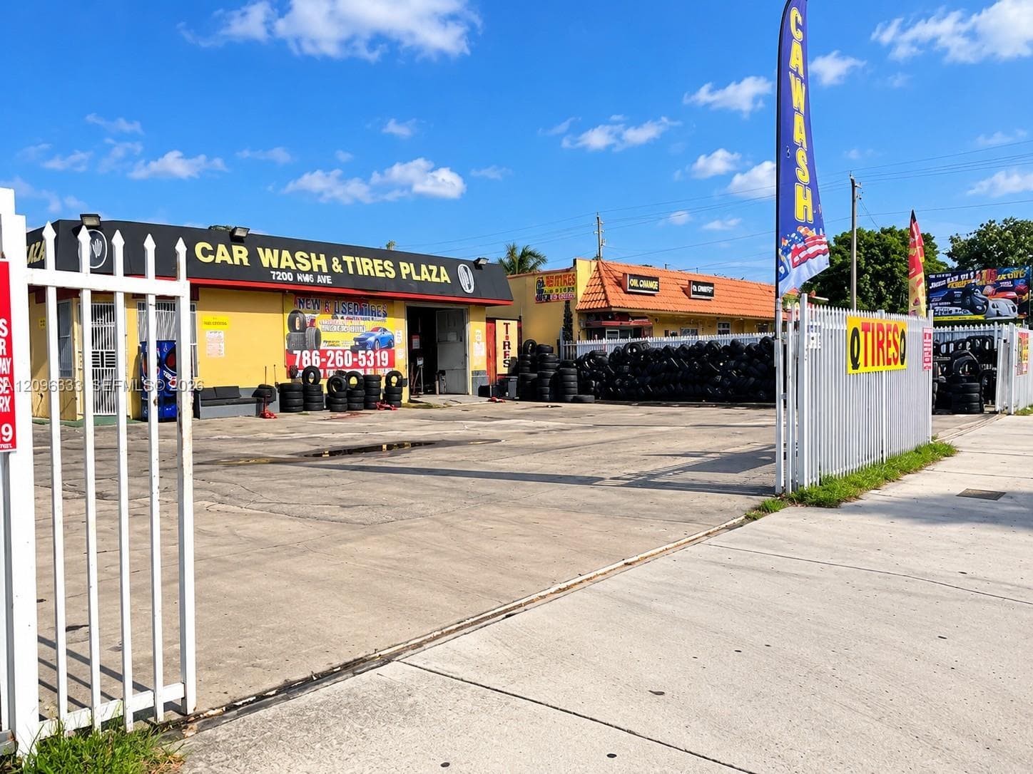 11700 NW 7th Ave, Miami FL 33168