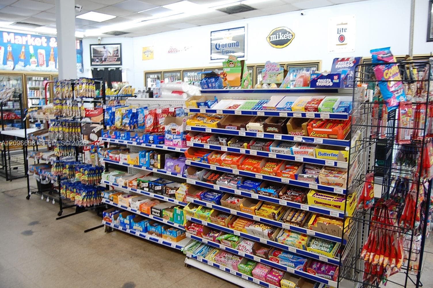 5105 N Dixie Hwy, Pompano Beach FL 33064