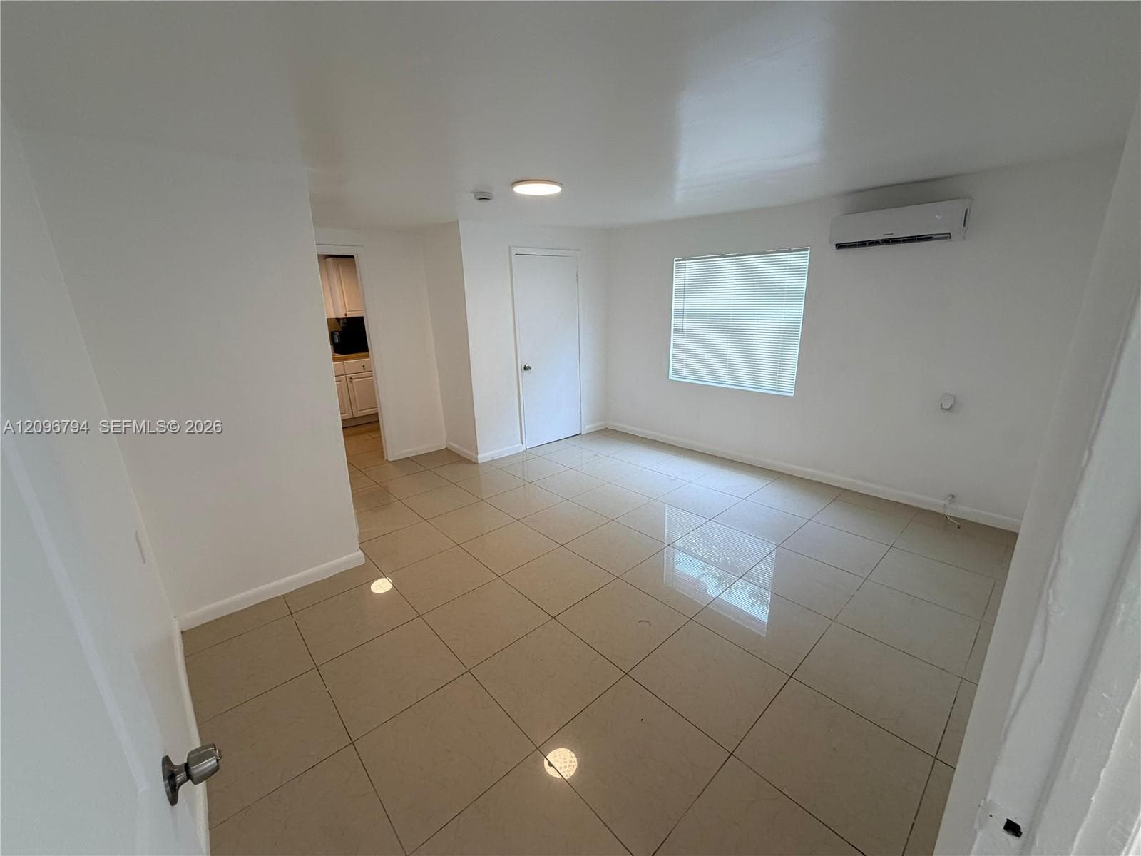 548 NW 30th St, Miami FL 33127