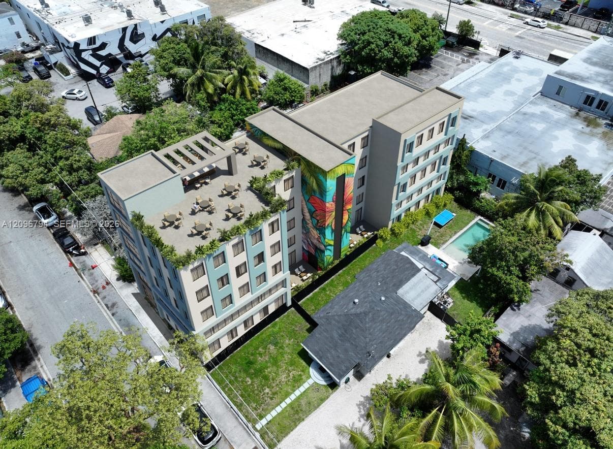 548 NW 30th St, Miami FL 33127