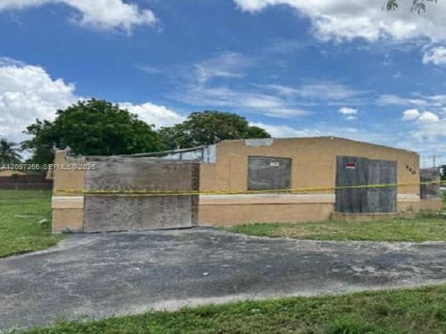 400 NW 34th Ave, Lauderhill FL 33311