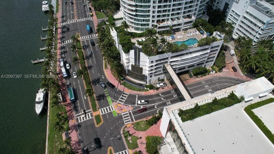 Miami Beach, FL, 33140