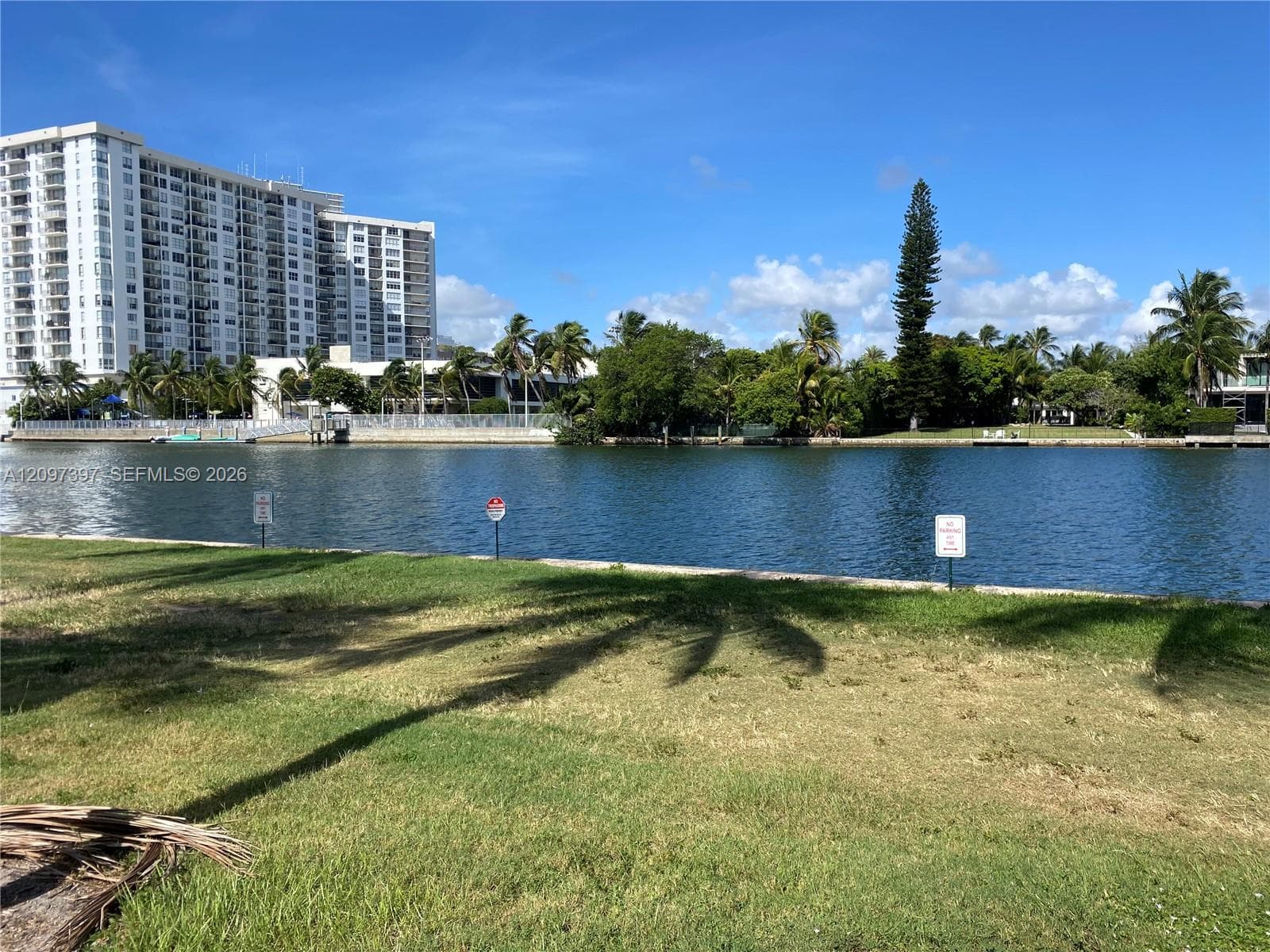 Miami Beach, FL, 33140