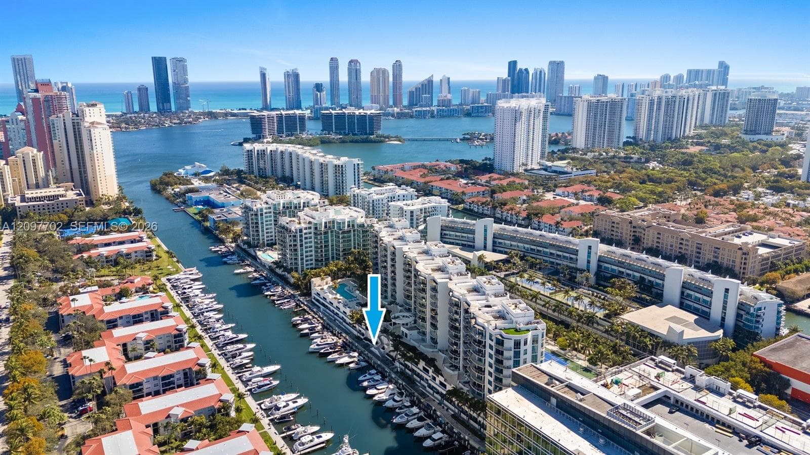 Uptown Marina Lofts - Boat Slips