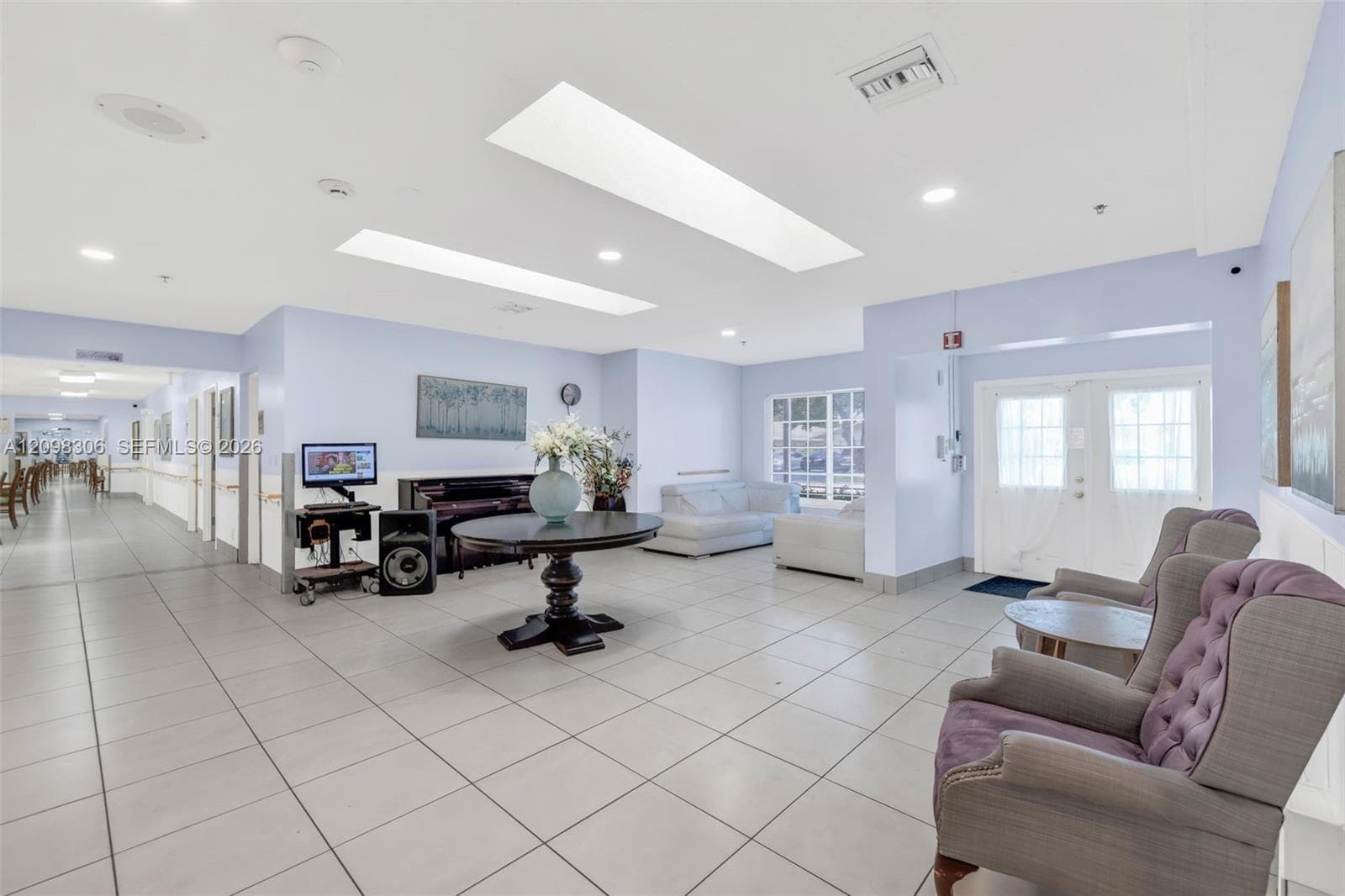 6810 SW 7th St, Margate FL 33068