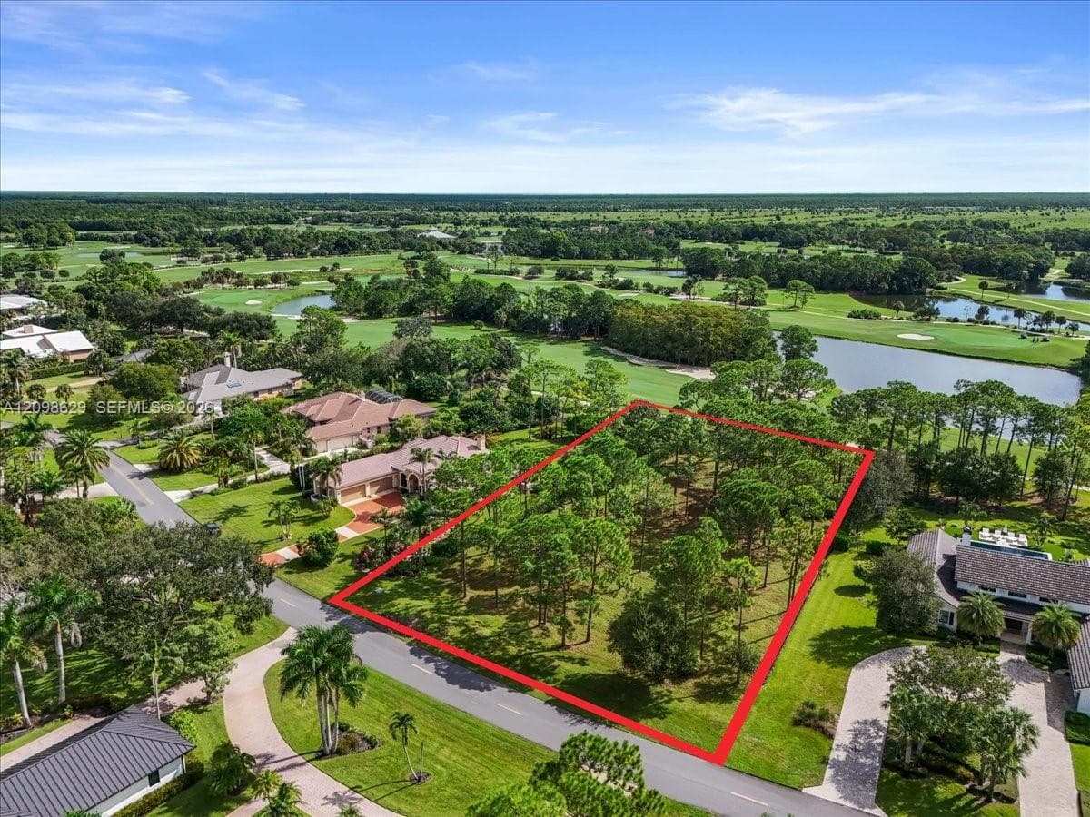 18883 SE Old Trail Dr W, Jupiter FL 33478