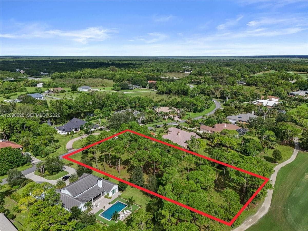 18883 SE Old Trail Dr W, Jupiter FL 33478
