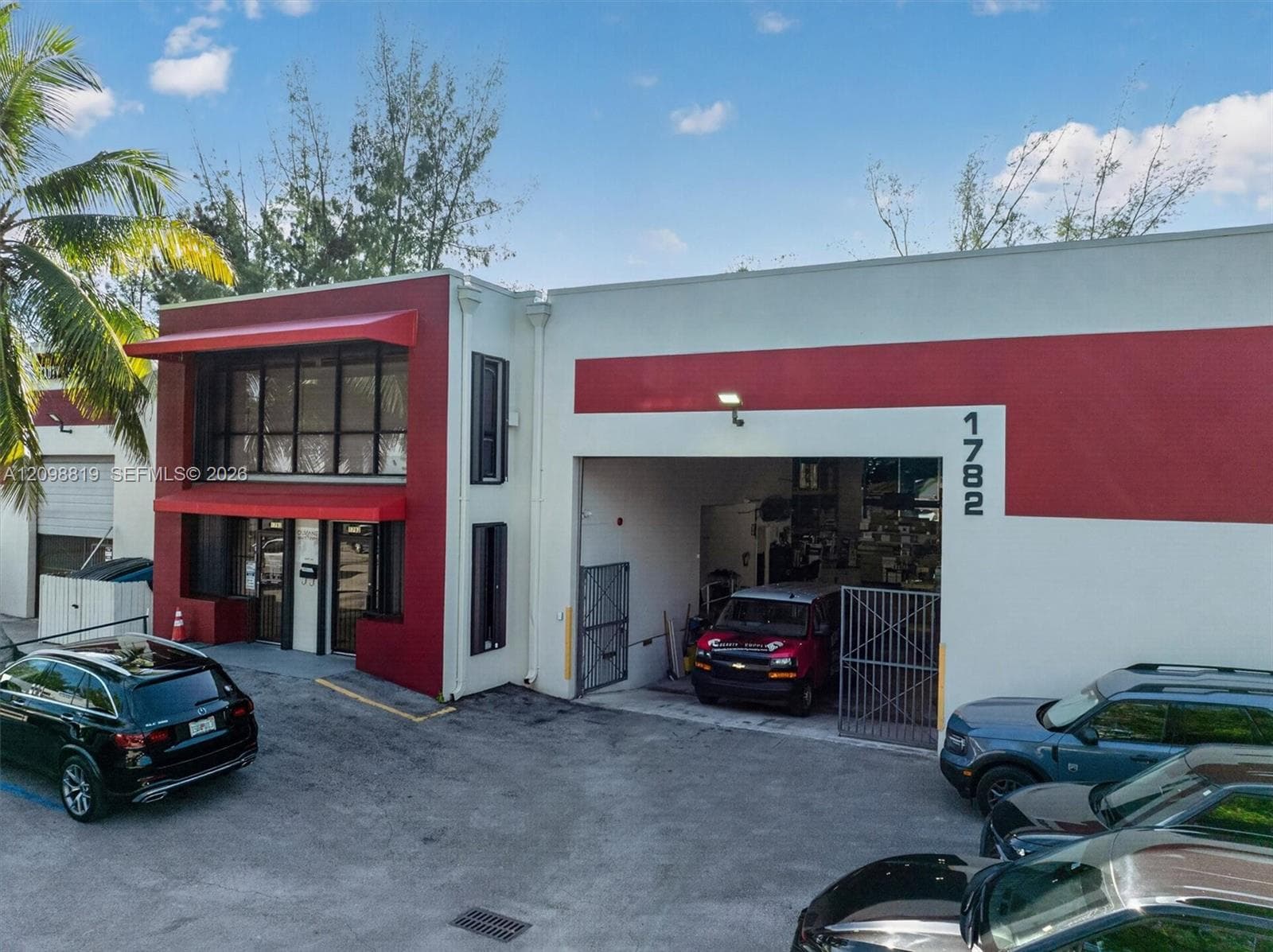 1780 NW 93rd Ave, Doral FL 33172