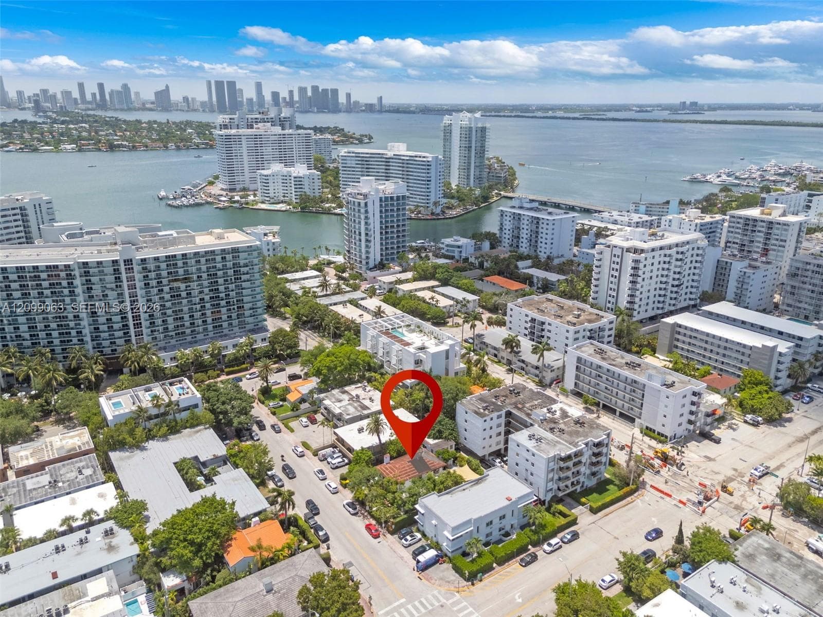 Miami Beach, FL, 33139