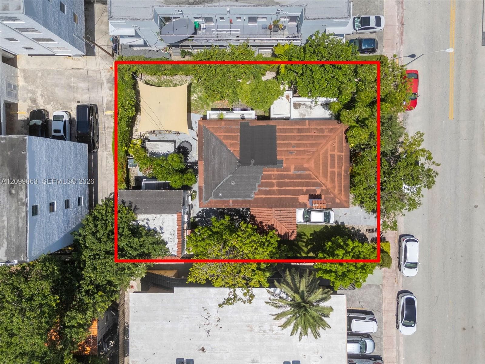 Miami Beach, FL, 33139