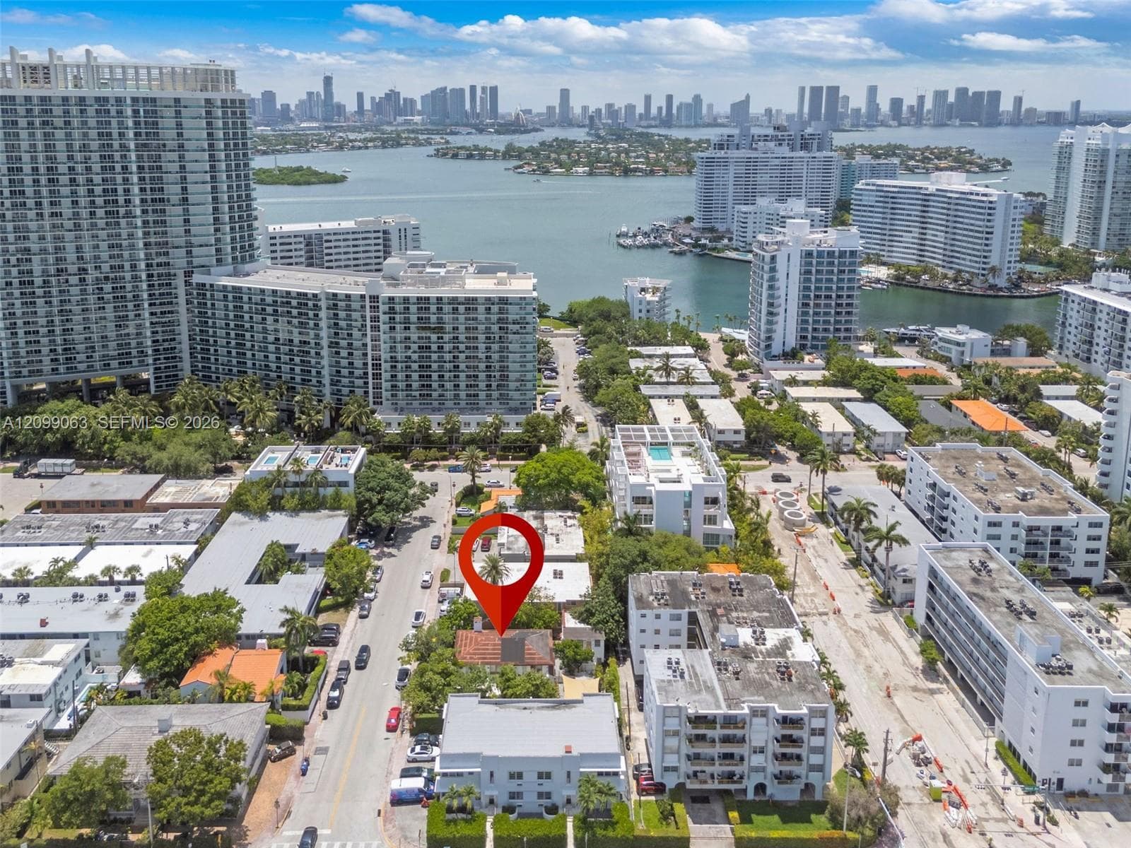 Miami Beach, FL, 33139