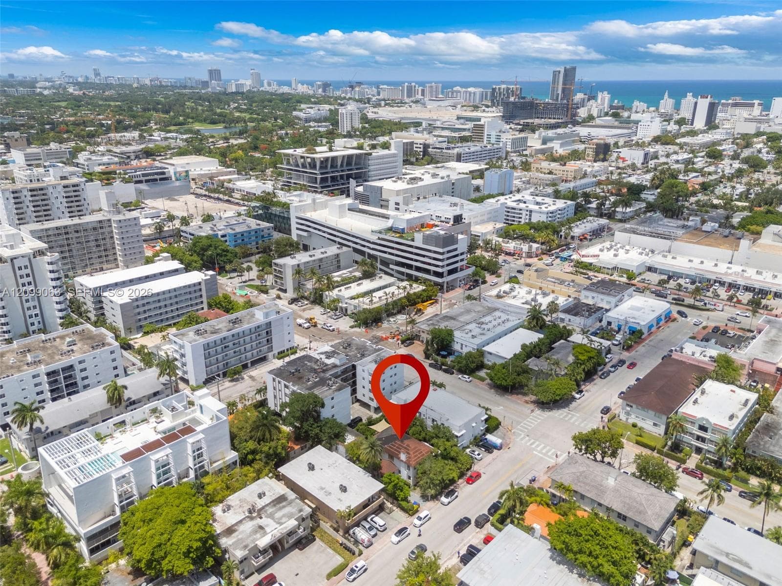 Miami Beach, FL, 33139