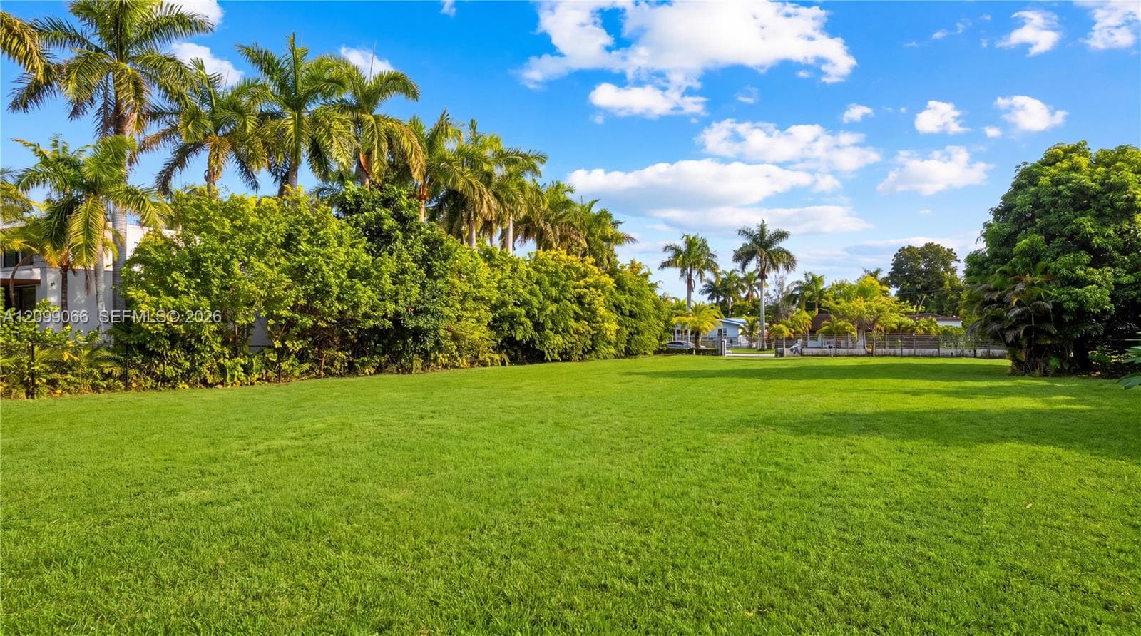 14000 NE 1st Ave, Miami FL 33161