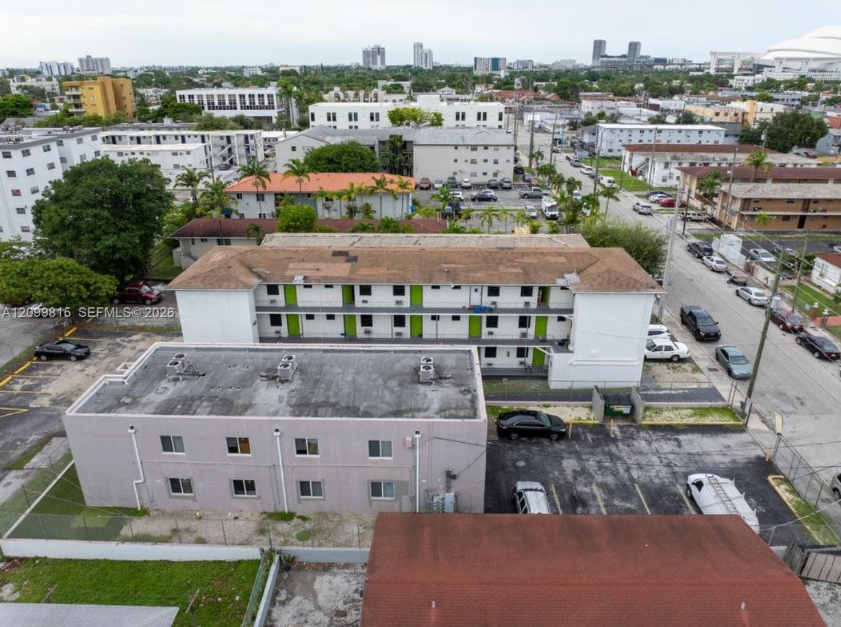 220 SW 18th Avenue, Miami, FL 33135