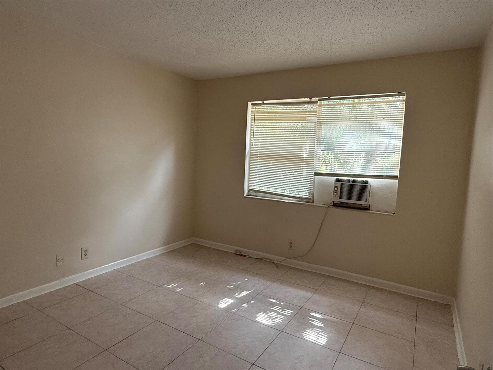 Unit 1 - Bedroom 1