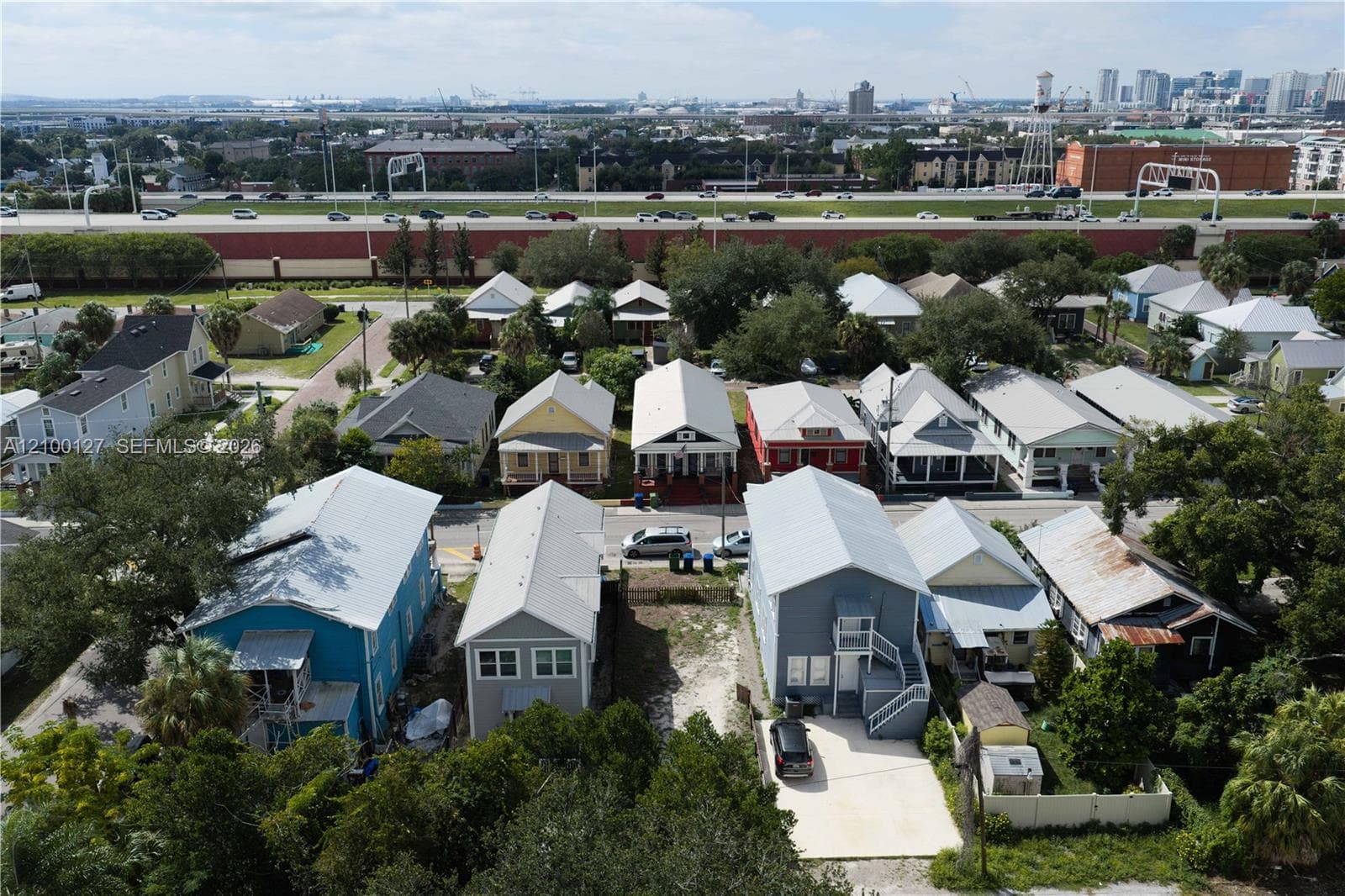 1912 E COLUMBUS DR, Tampa FL 33605