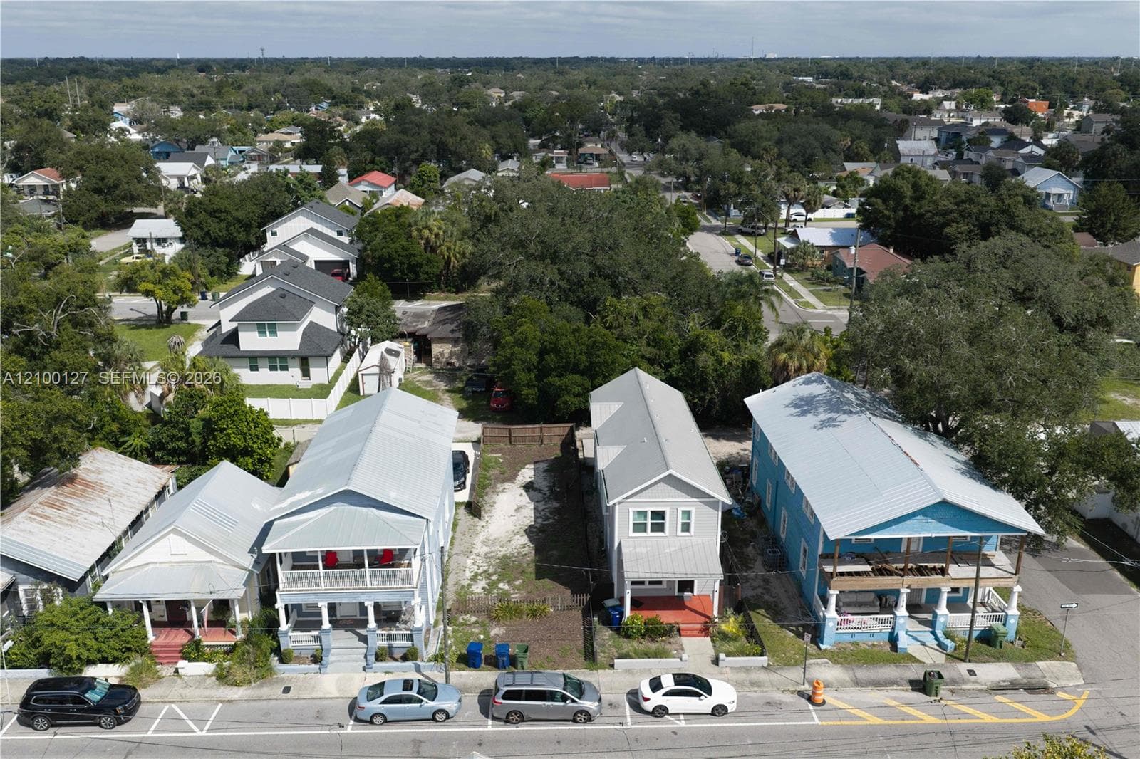 1912 E COLUMBUS DR, Tampa FL 33605