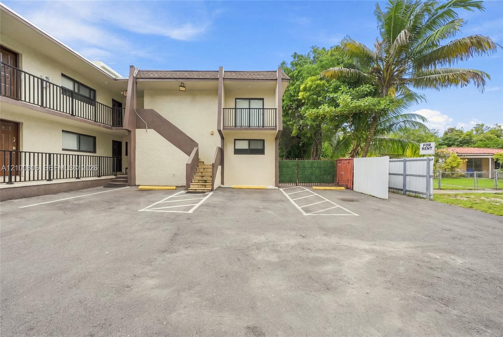 1484 NW 15th Ave, Miami FL 33125