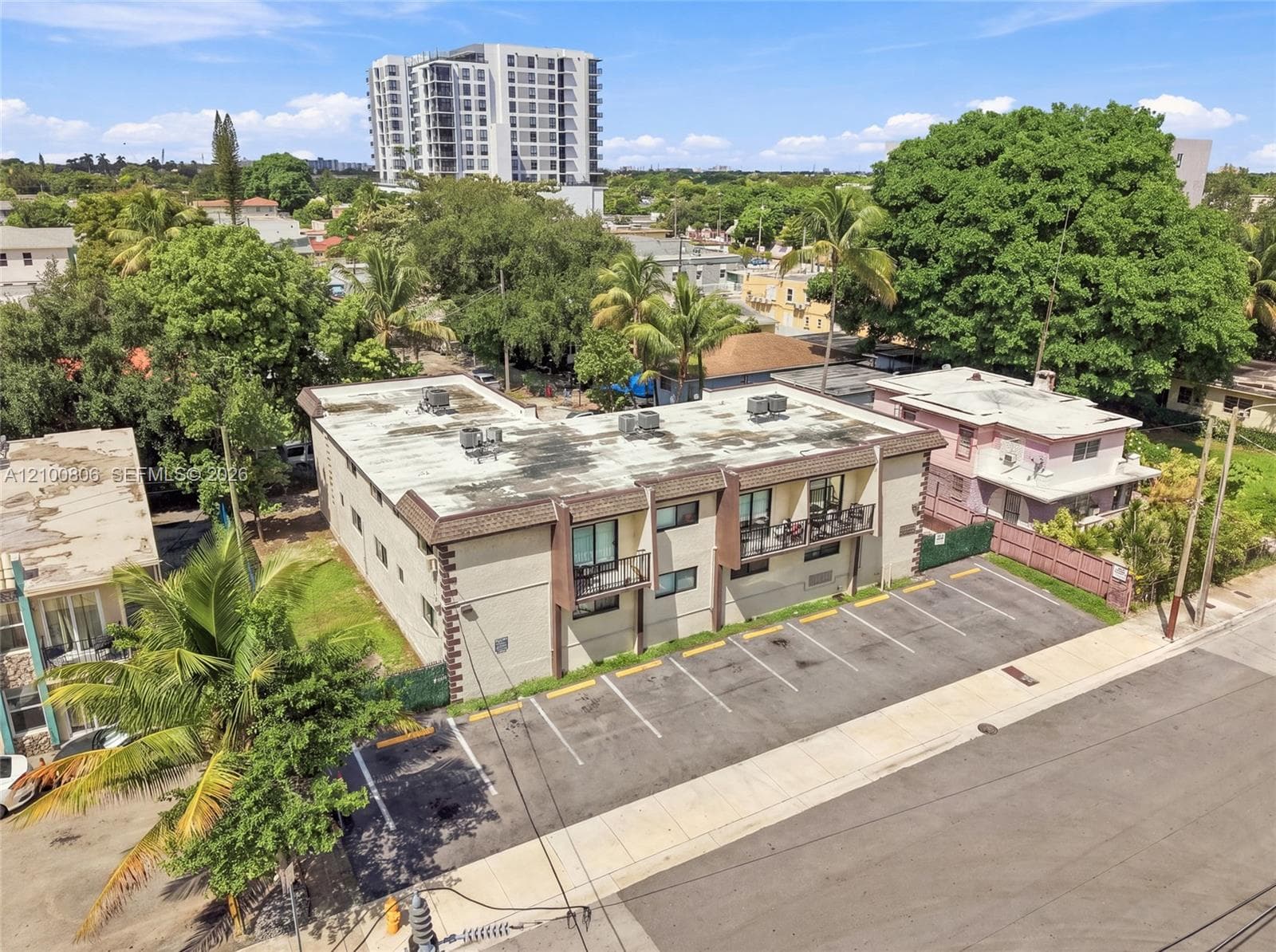 1484 NW 15th Ave, Miami FL 33125