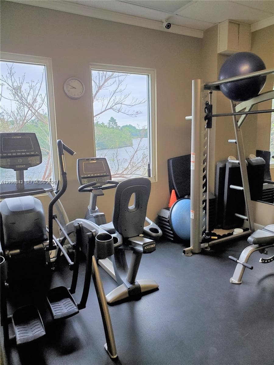 2751 Executive Park Dr # 202, Weston FL 33331
