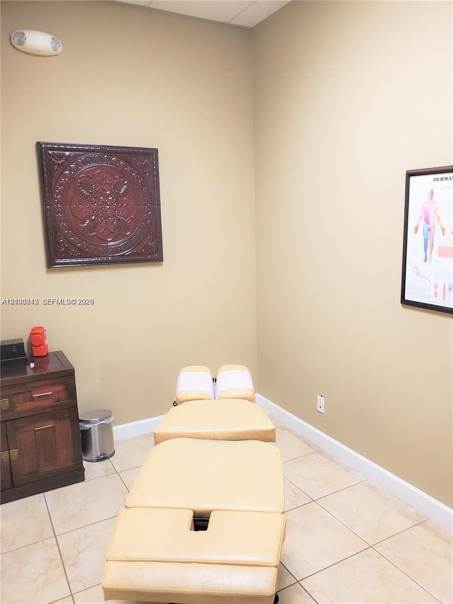 2751 Executive Park Dr # 202, Weston FL 33331