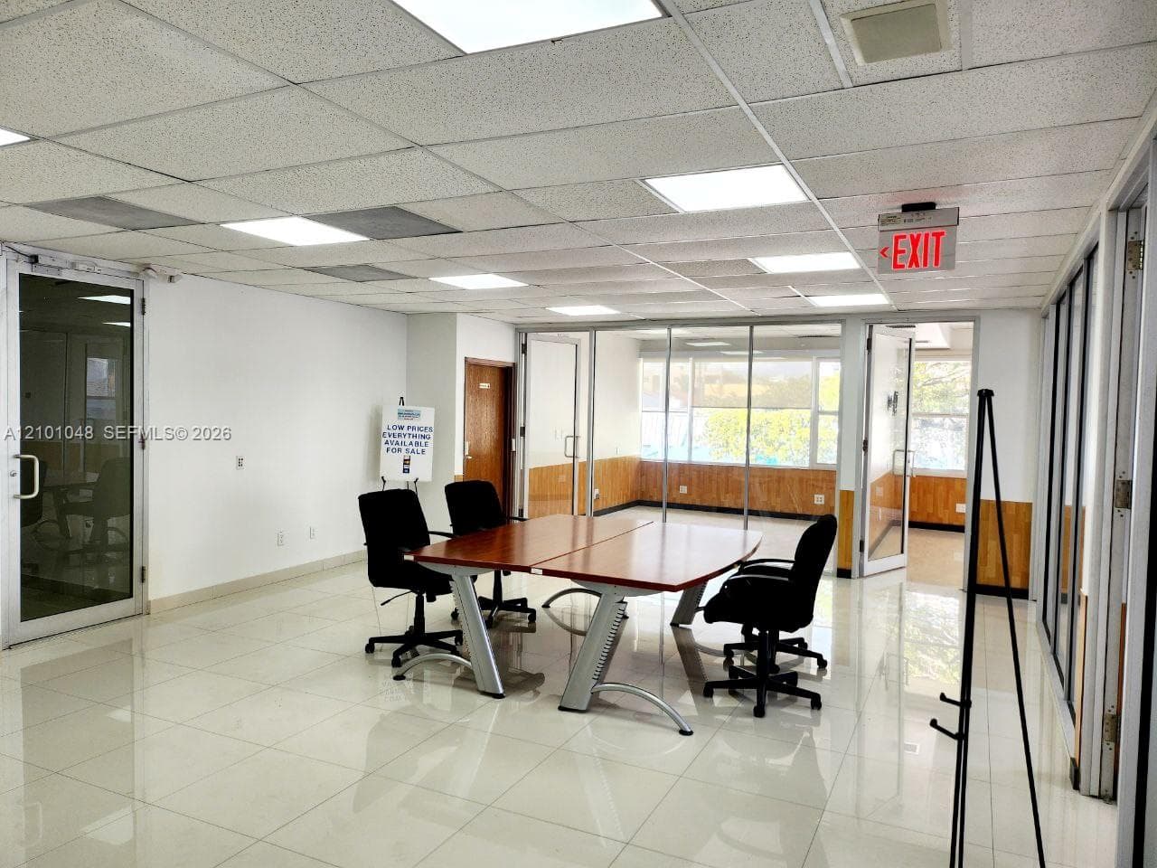 436 SW 8th St, Miami FL 33130