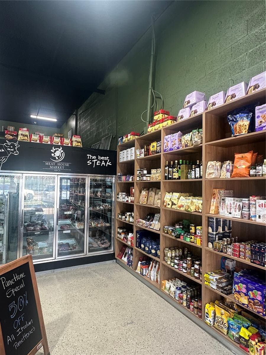 16300 SW 137th Ave, Miami FL 33177
