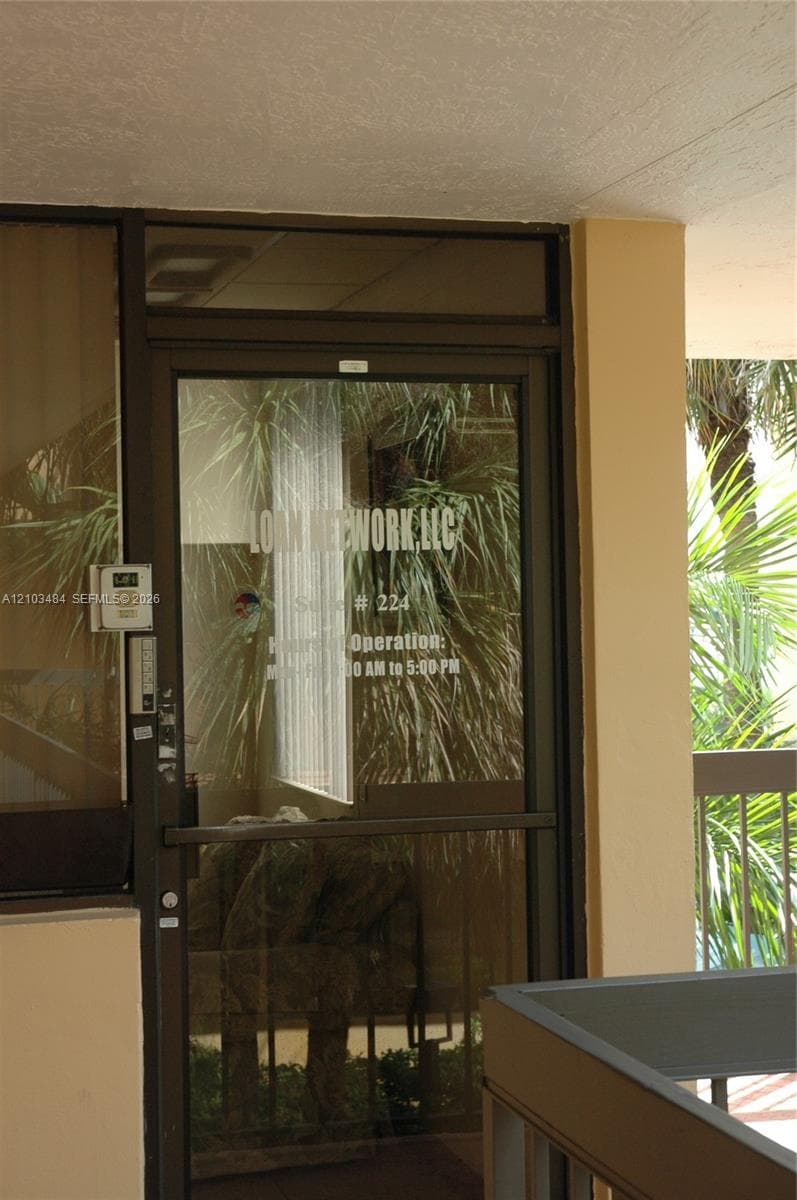 7600 W 20th Ave # 103, Hialeah FL 33016