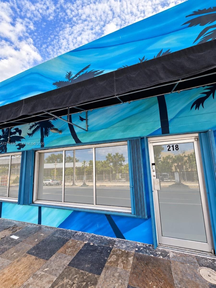 200 NE 1st Ave # 218, Hallandale Beach FL 33009