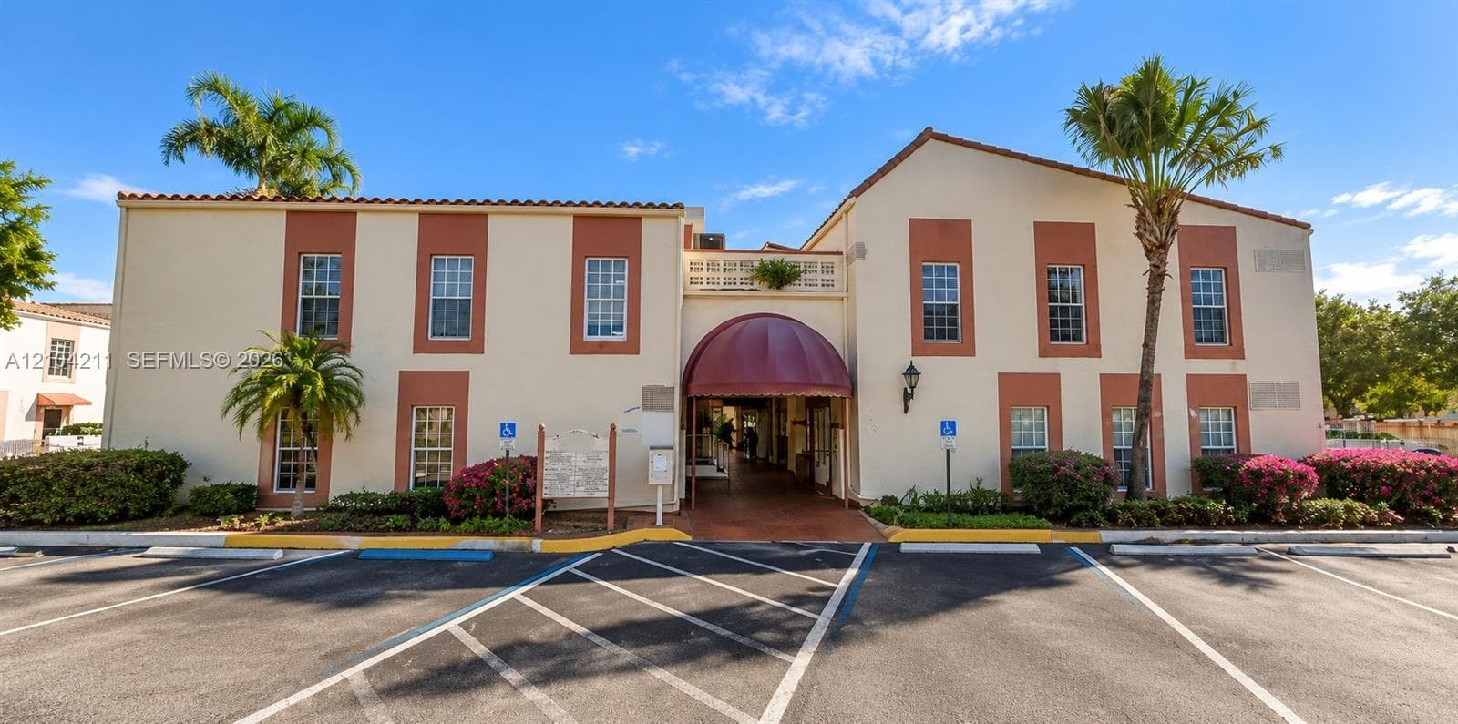 7707 N University Dr # 108, Tamarac FL 33321