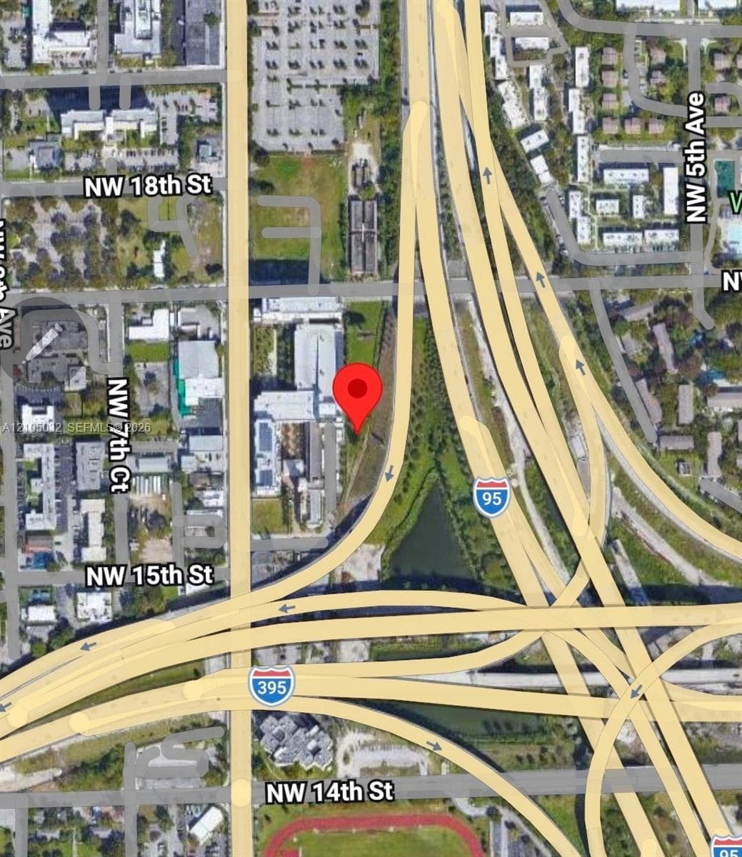 Miami, FL, 33135