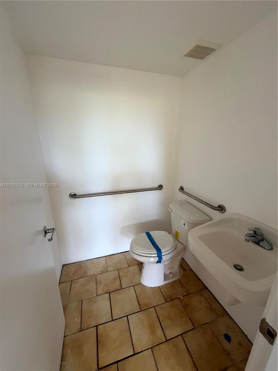 260 Crandon Blvd # C10, Key Biscayne FL 33149