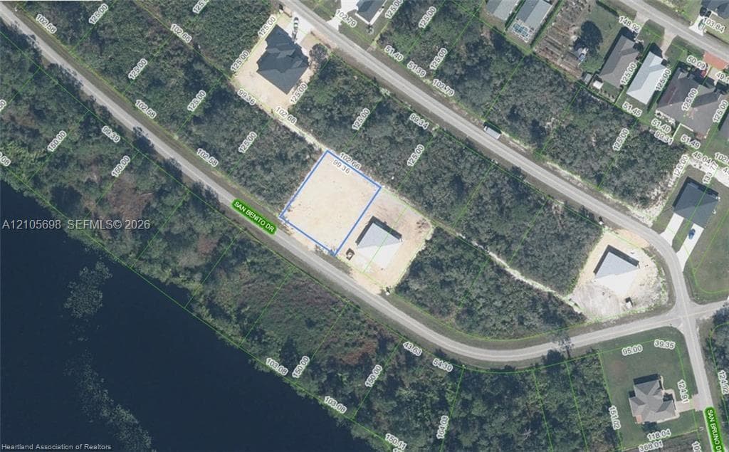 Aerial Survey Map. Identifying the boundary lines and parcel dimensions of the property